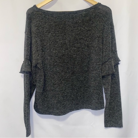 Zara Charcoal Gray Ruffled Cozy Boxy Pullover Long-sleeved Sweater Size Small - Picture 5 of 7